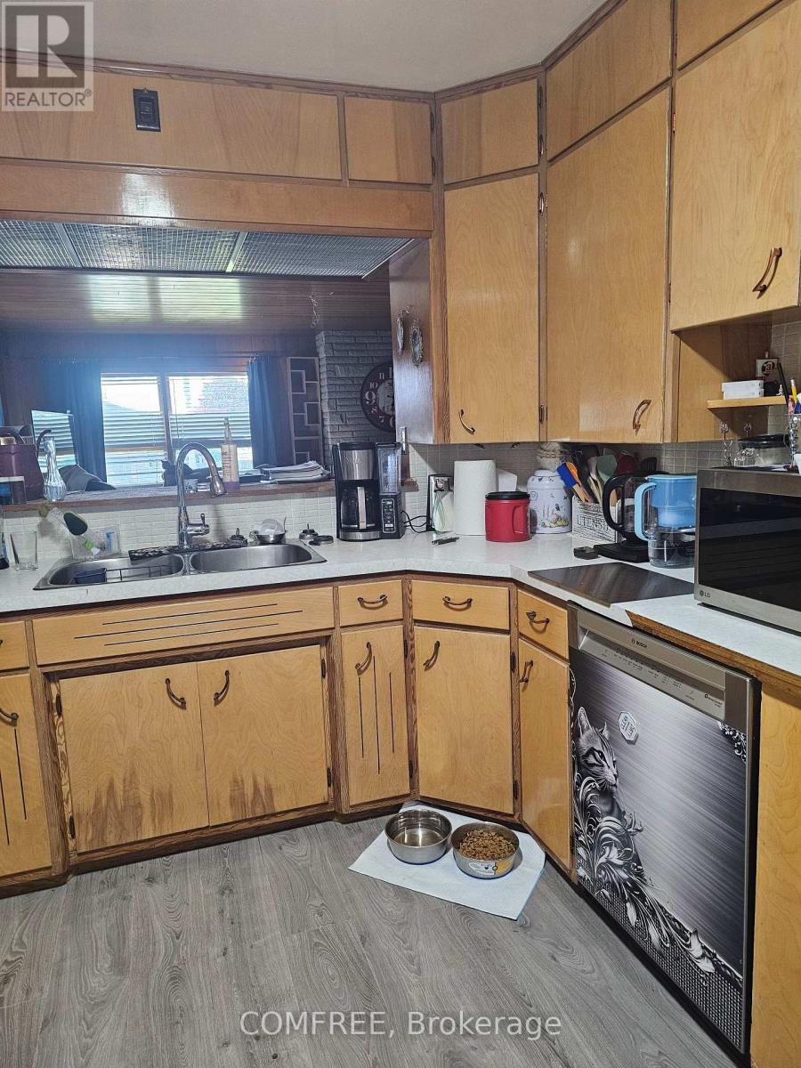 6 SULLIVAN STREET - 5