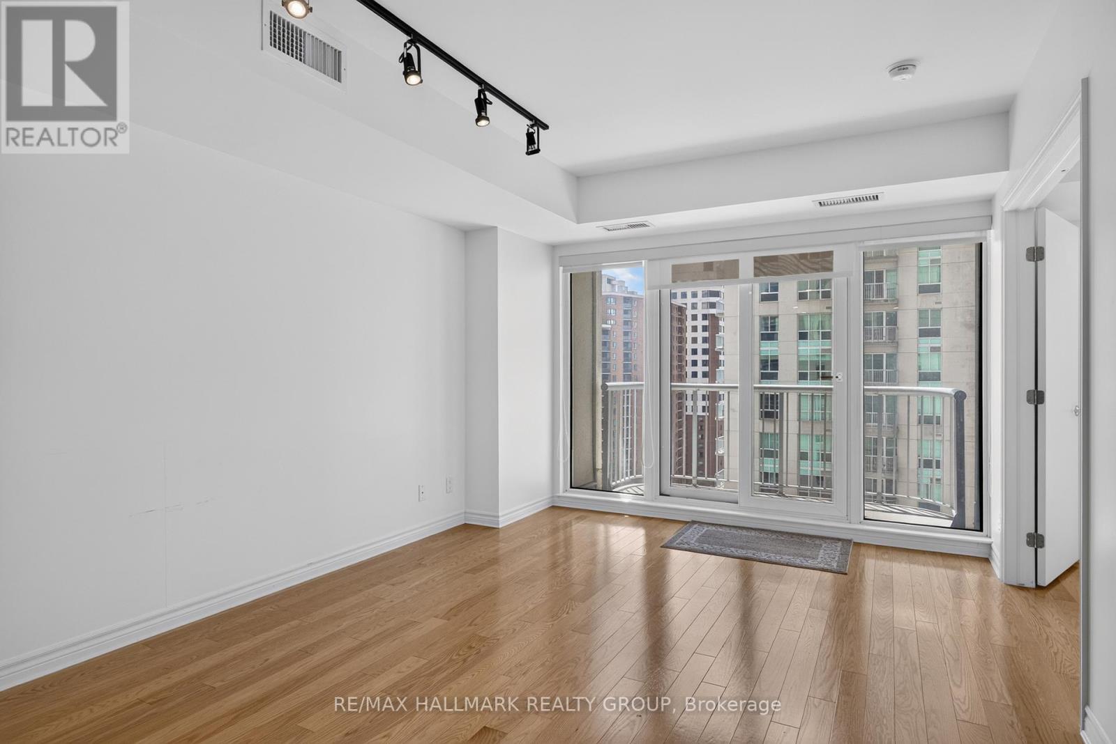 #1509 234 RIDEAU STREET - 13