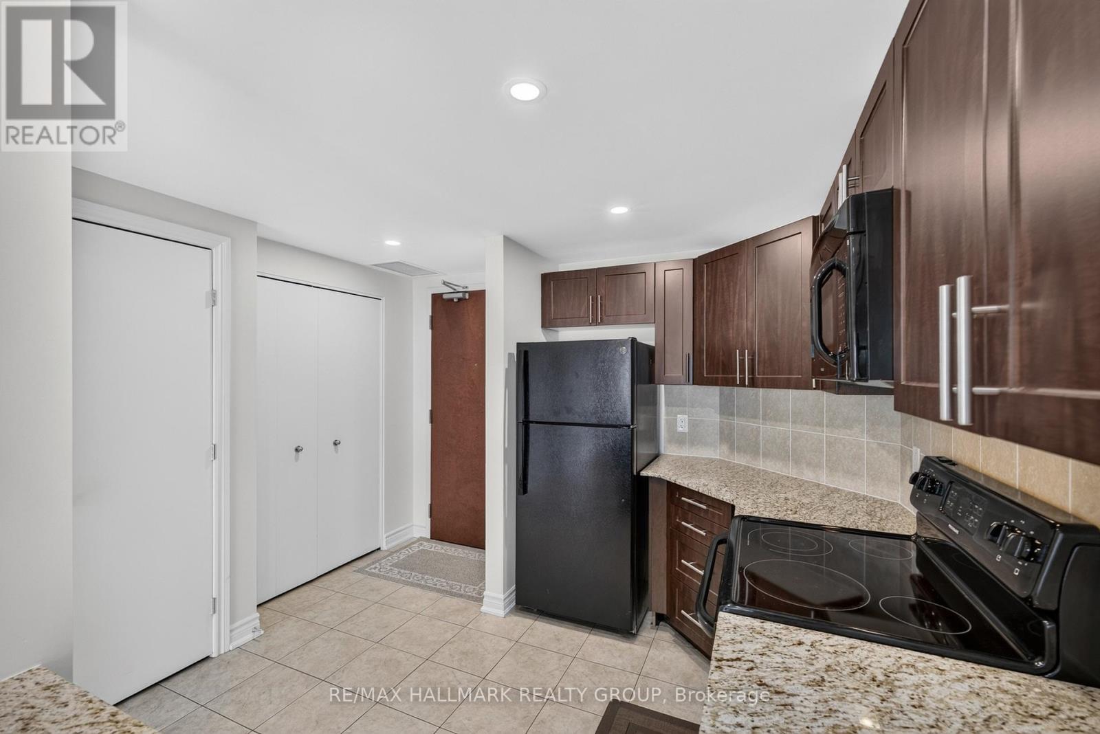 #1509 234 RIDEAU STREET - 22