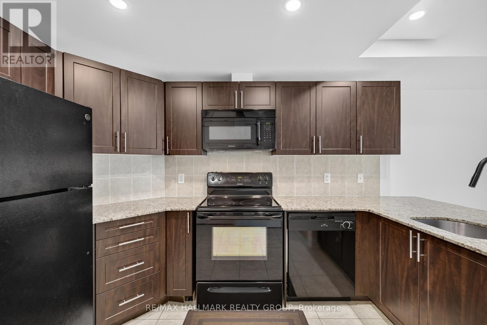 #1509 234 RIDEAU STREET - 26