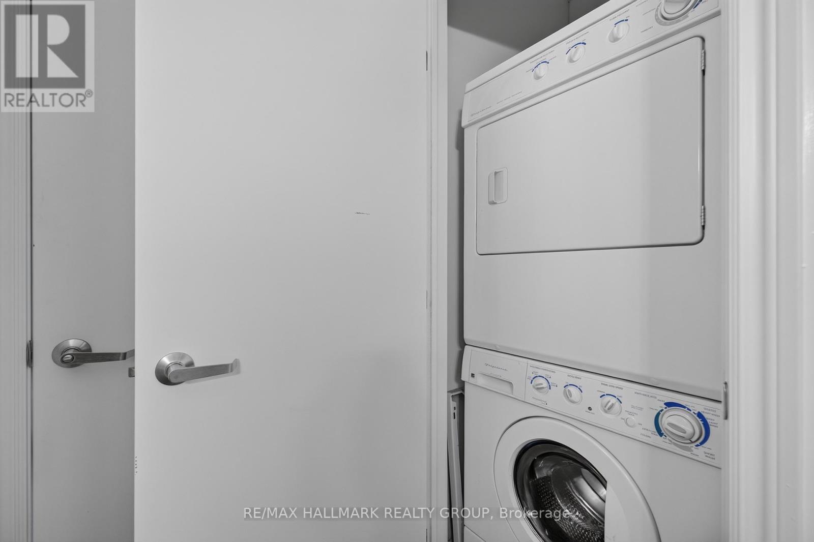 #1509 234 RIDEAU STREET - 32