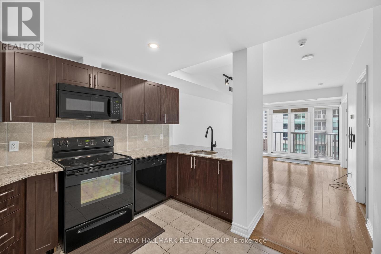 #1509 234 RIDEAU STREET - 8