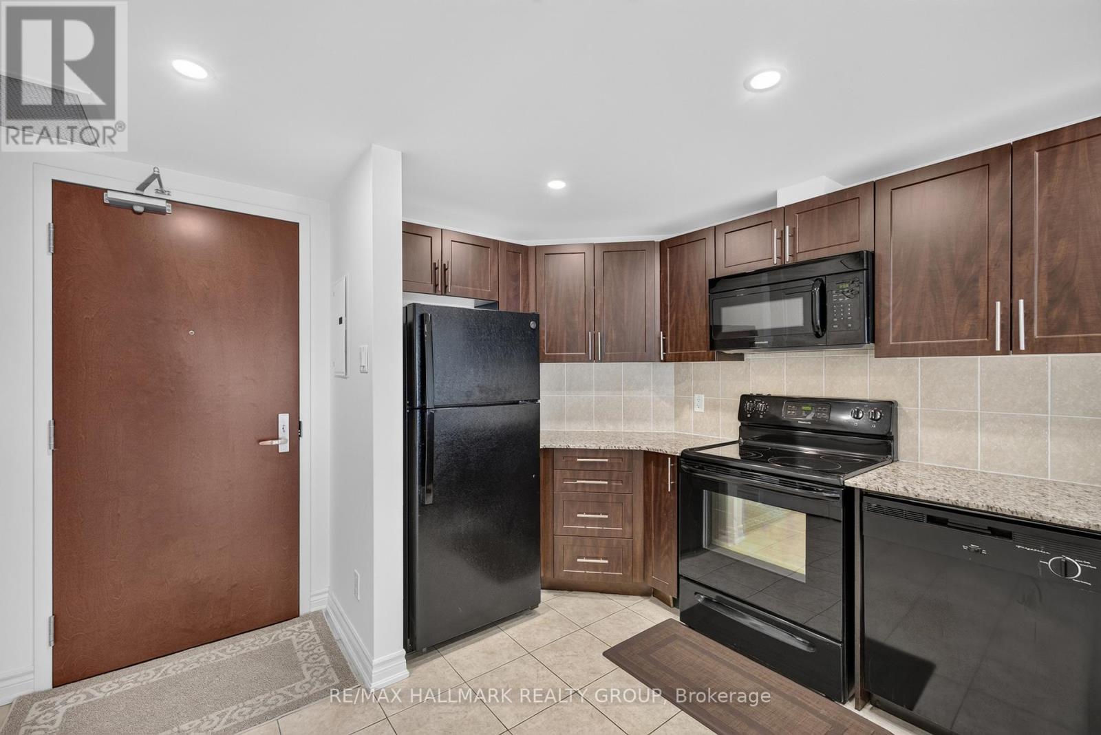#1509 234 RIDEAU STREET - 9