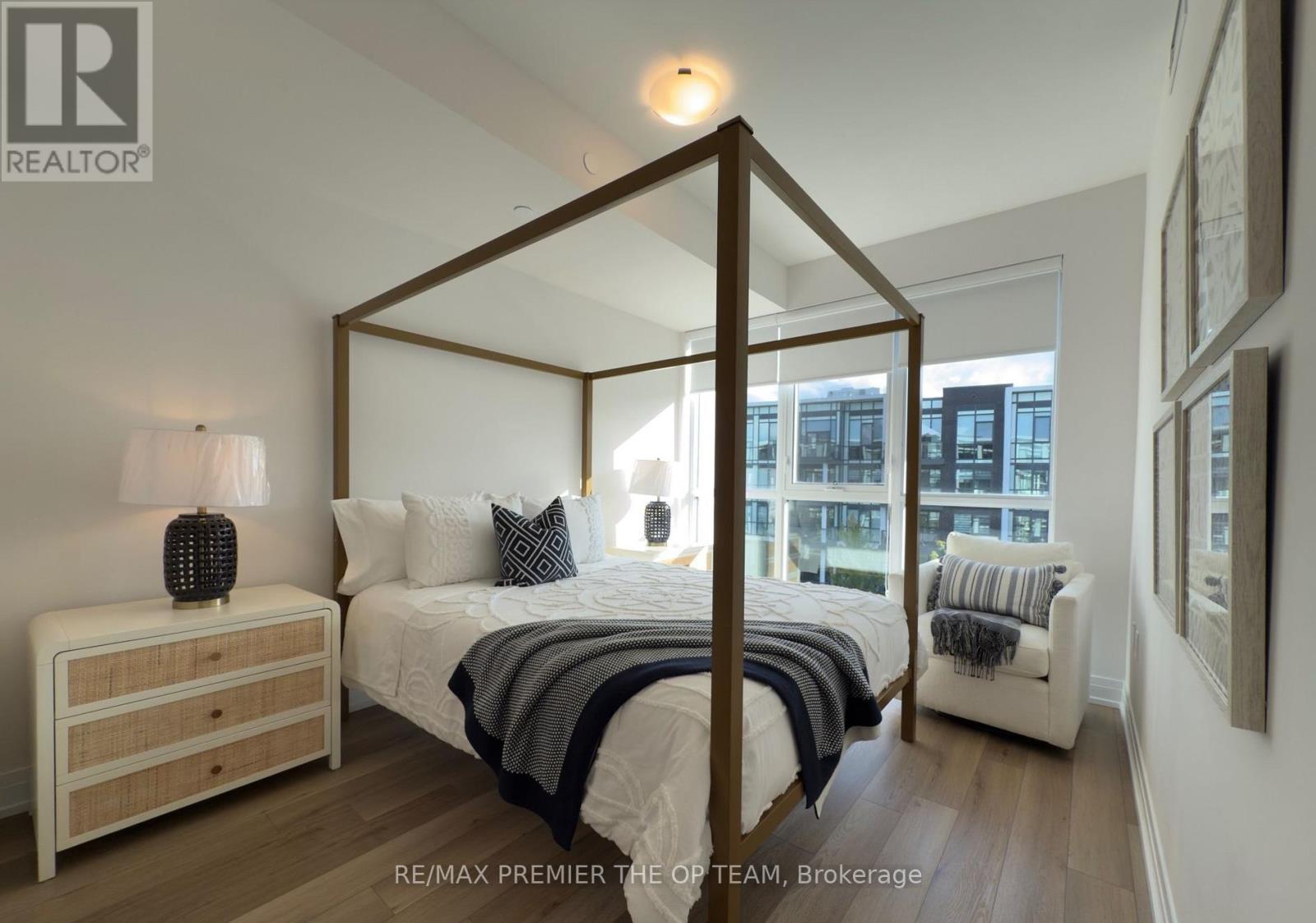 #321 415 SEA RAY AVENUE - 16
