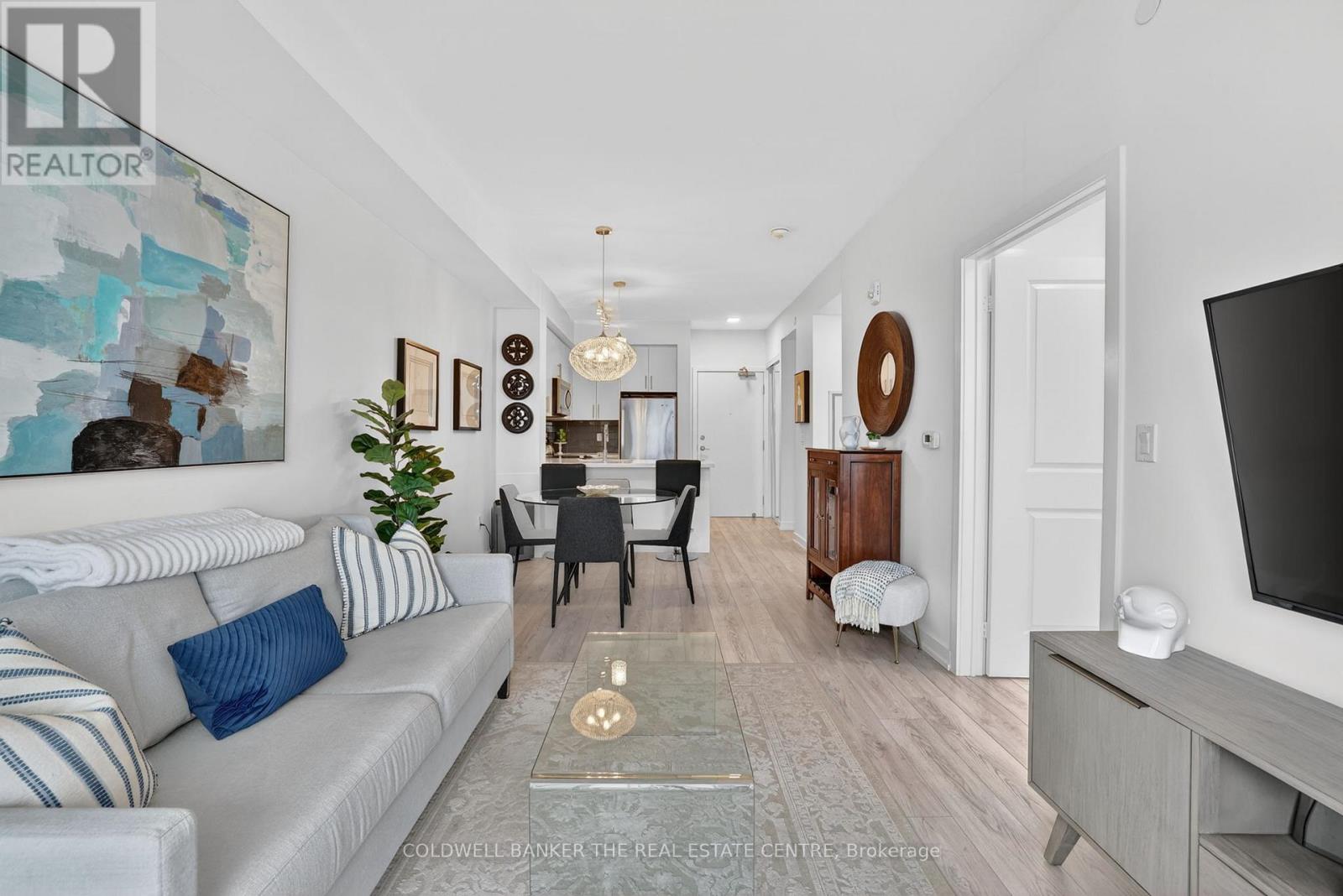 #246 555 WILLIAM GRAHAM DRIVE - 17