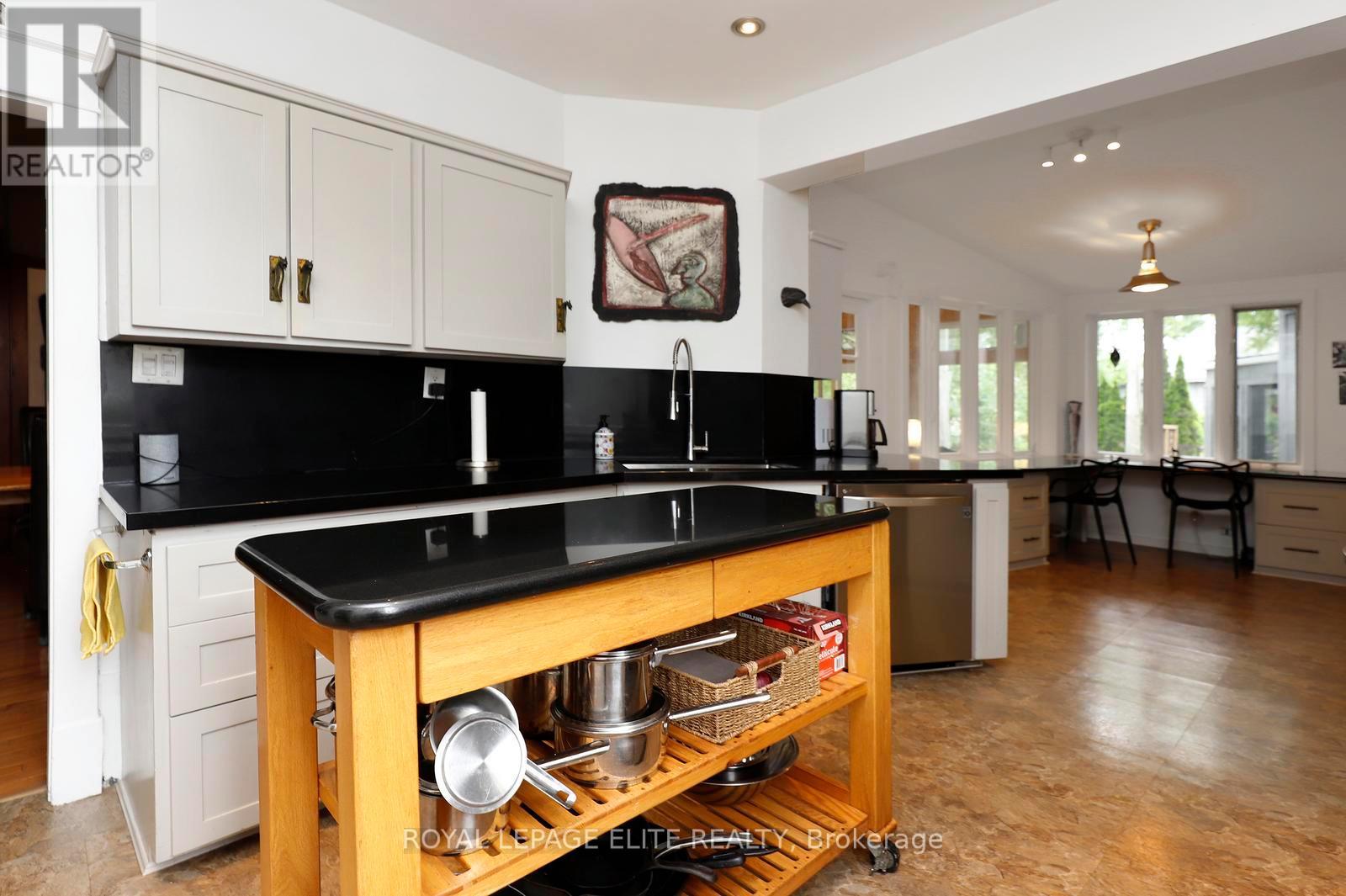 174 OWEN STREET - 15