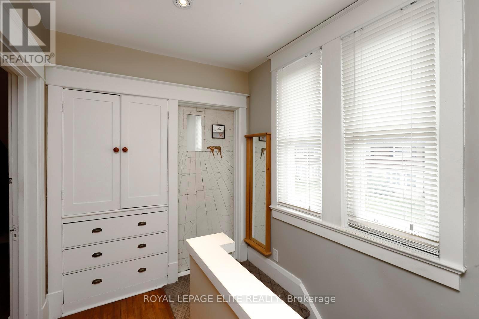 174 OWEN STREET - 26