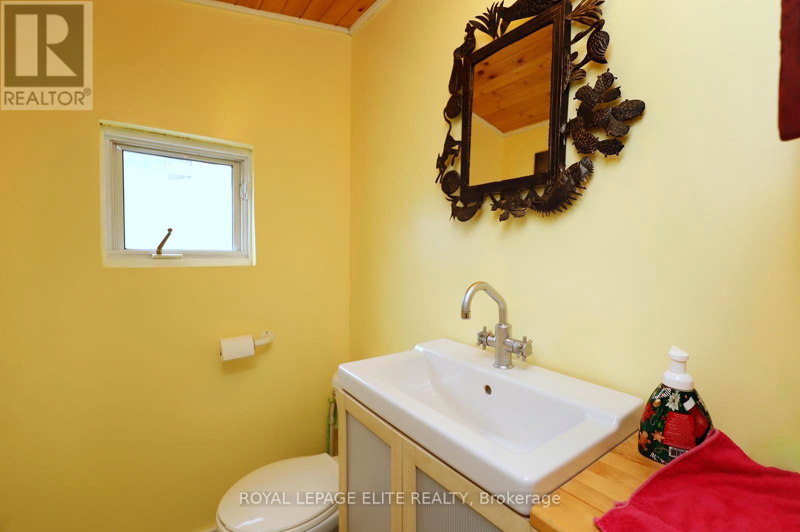 174 OWEN STREET - 27