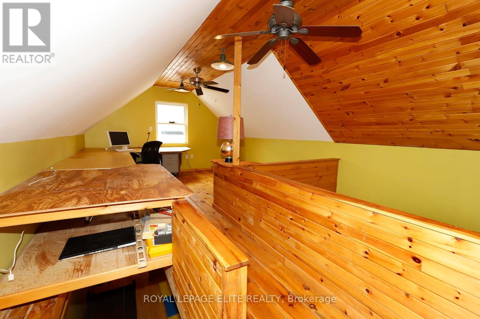 174 OWEN STREET - 42