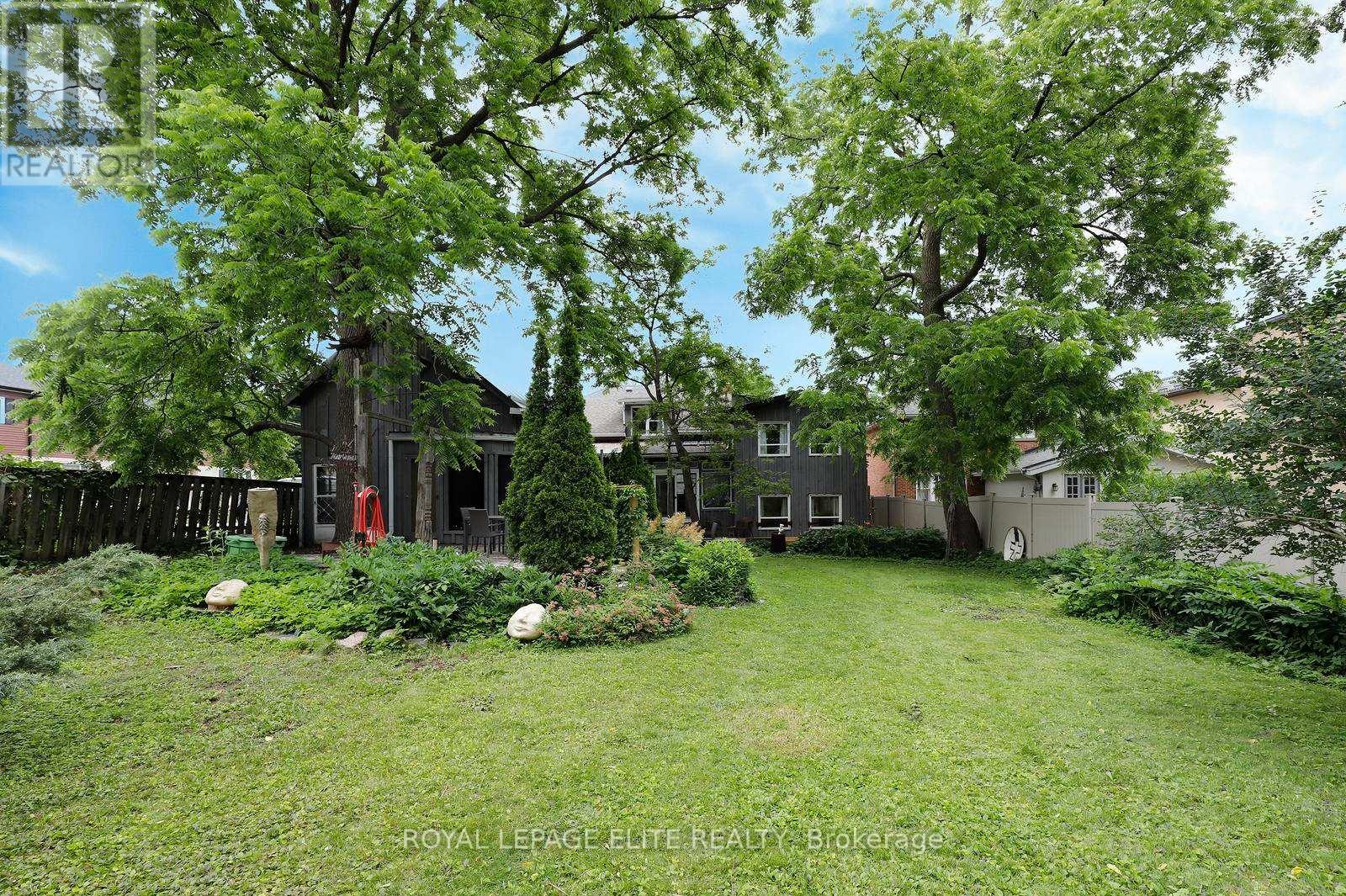174 OWEN STREET - 45