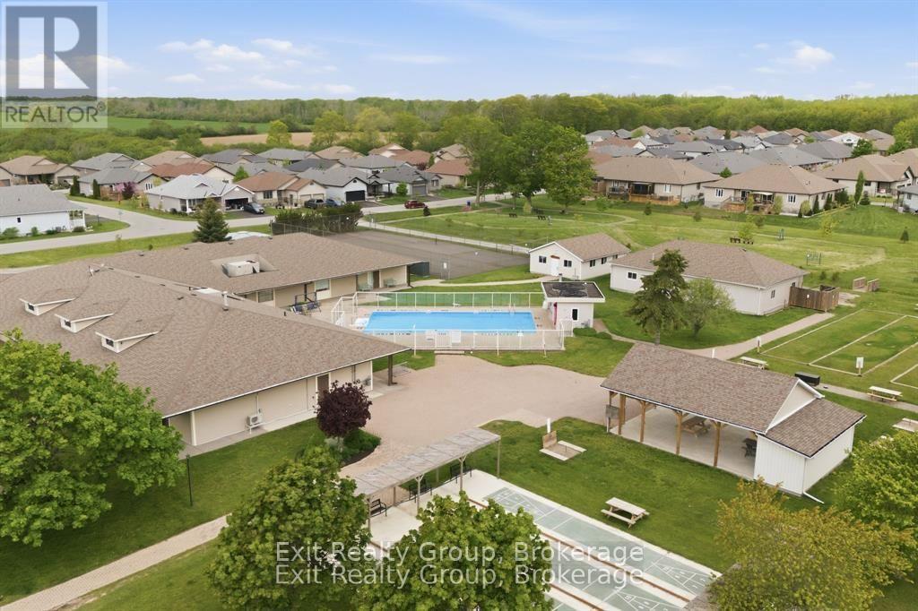 45 HERITAGE DRIVE - 48