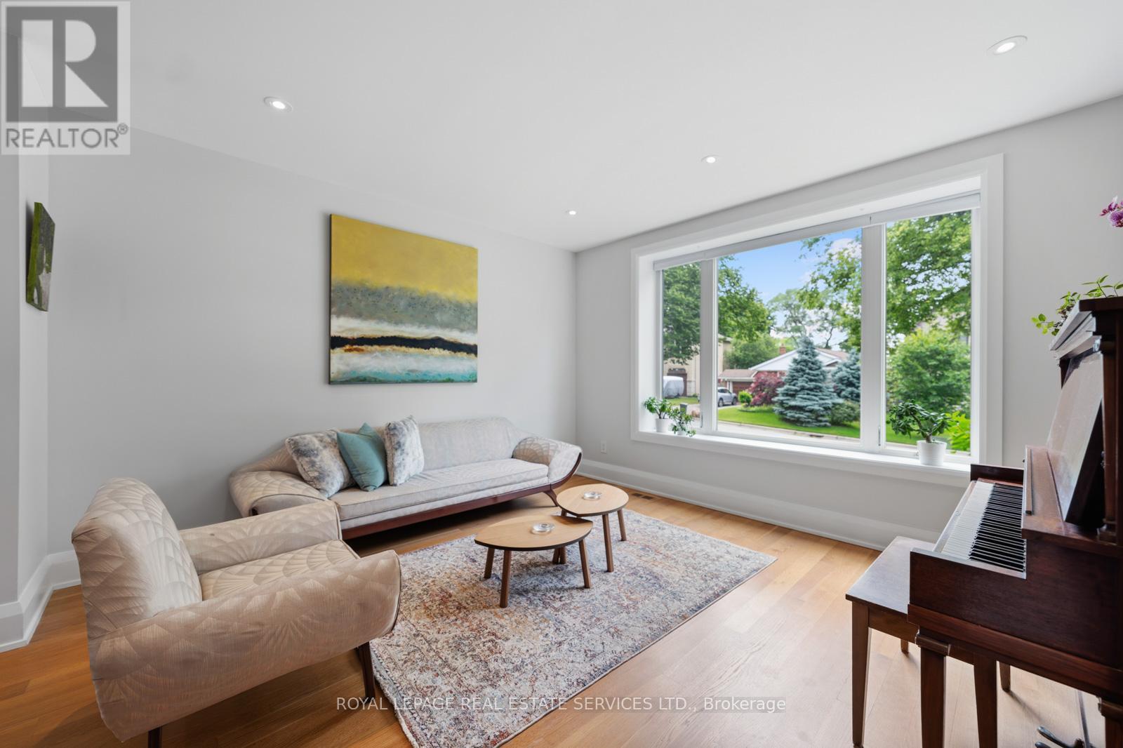 8 FIRWOOD CRESCENT - Image 20