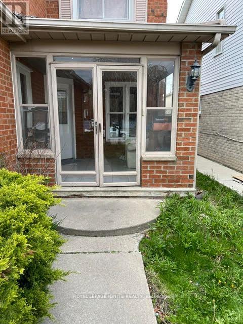 62 WOODSIDE COURT - 2