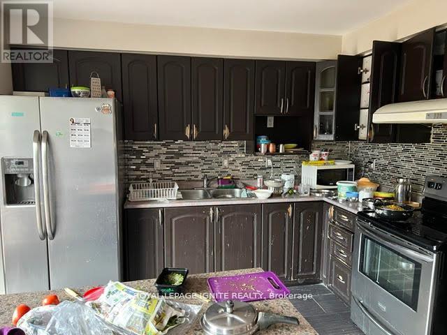 62 WOODSIDE COURT - 7