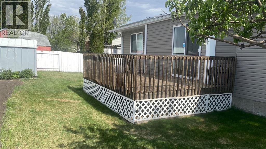 12 Clearwater Crescent - 24
