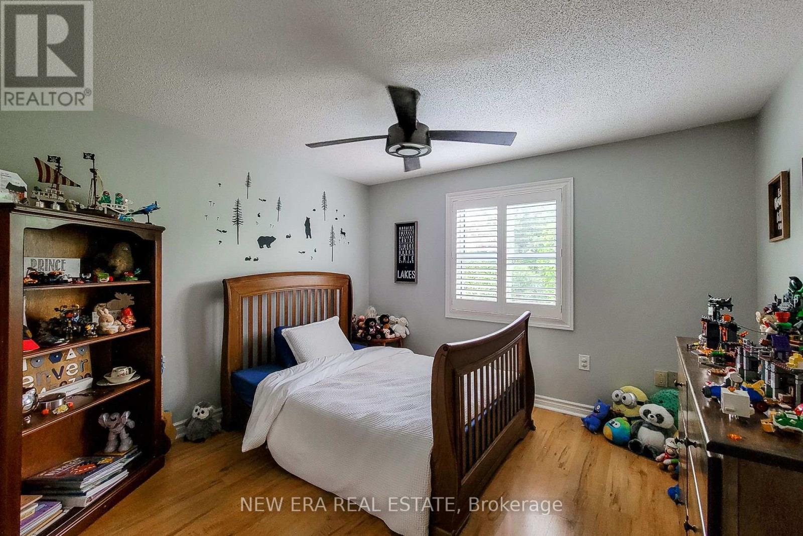 29 WOODSIDE SQUARE - Image 36