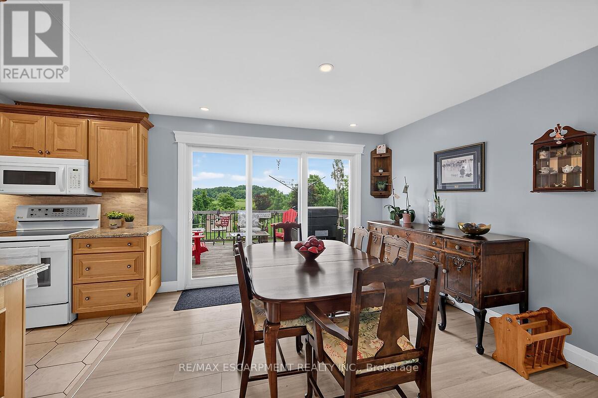 7344 DICKENSON ROAD E - 12