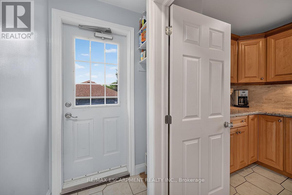 7344 DICKENSON ROAD E - 26