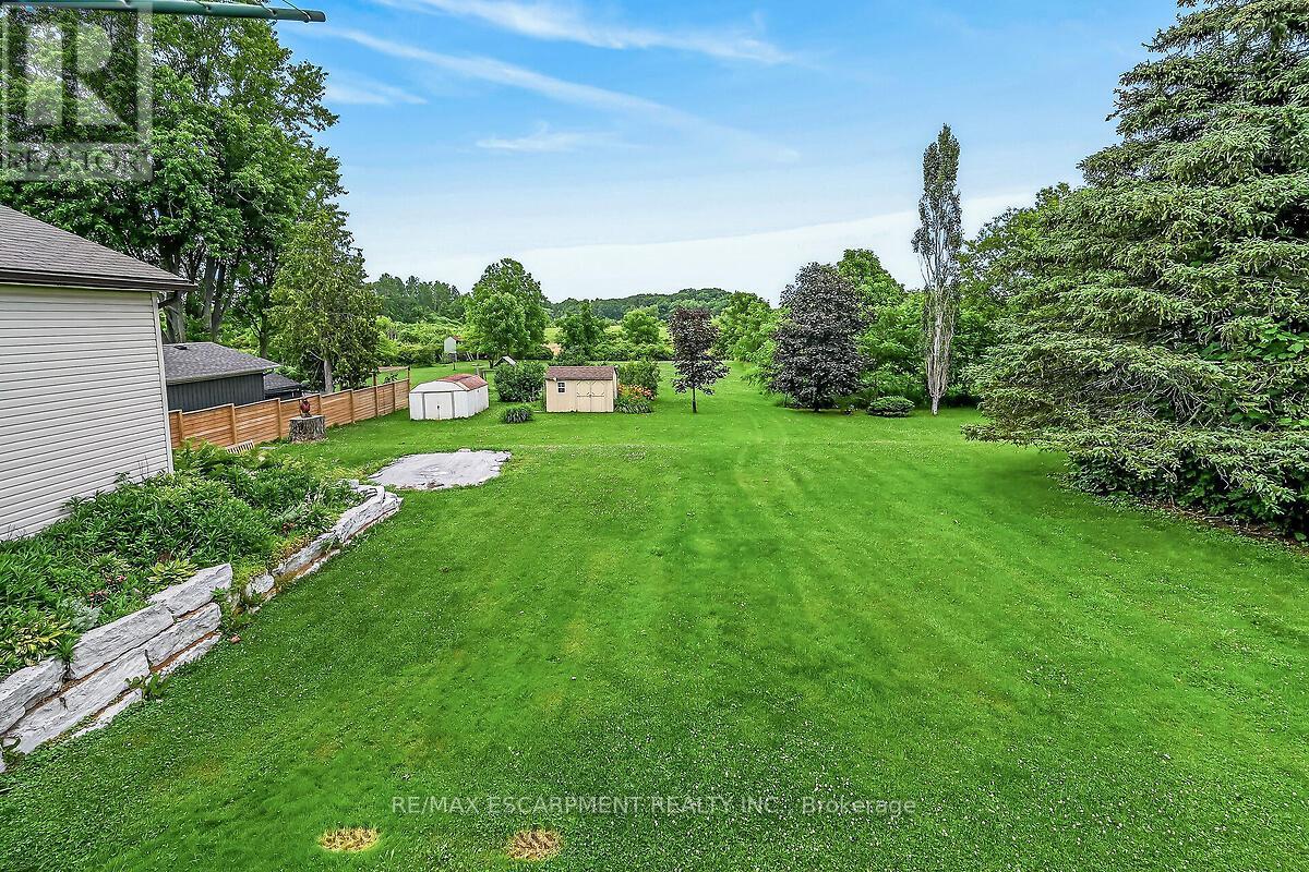 7344 DICKENSON ROAD E - 37