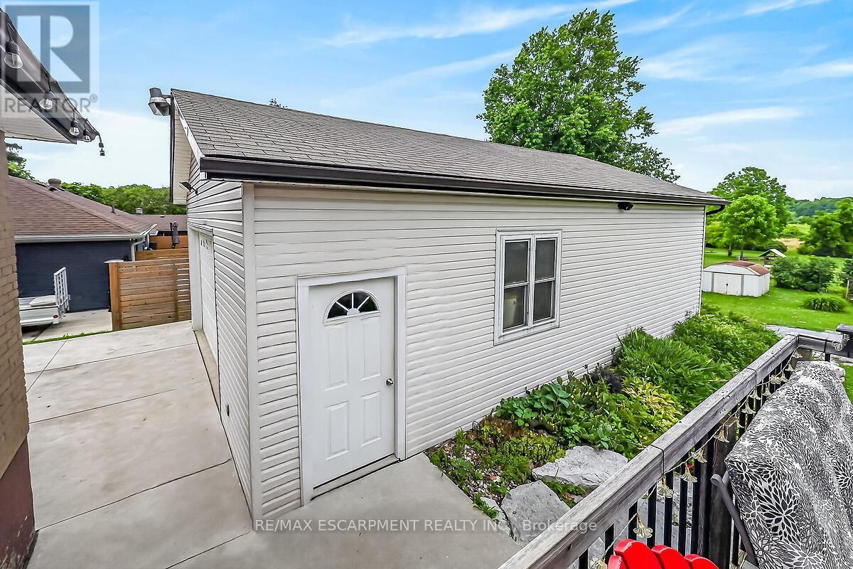 7344 DICKENSON ROAD E - 38