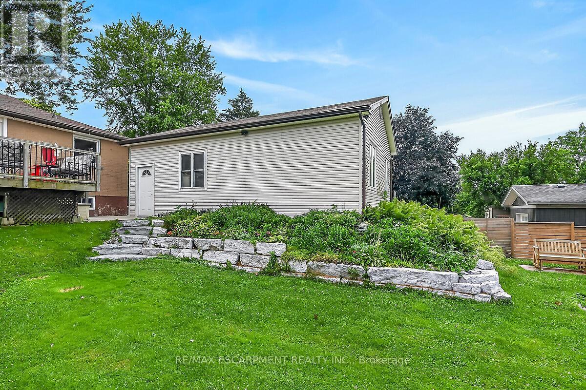 7344 DICKENSON ROAD E - 43