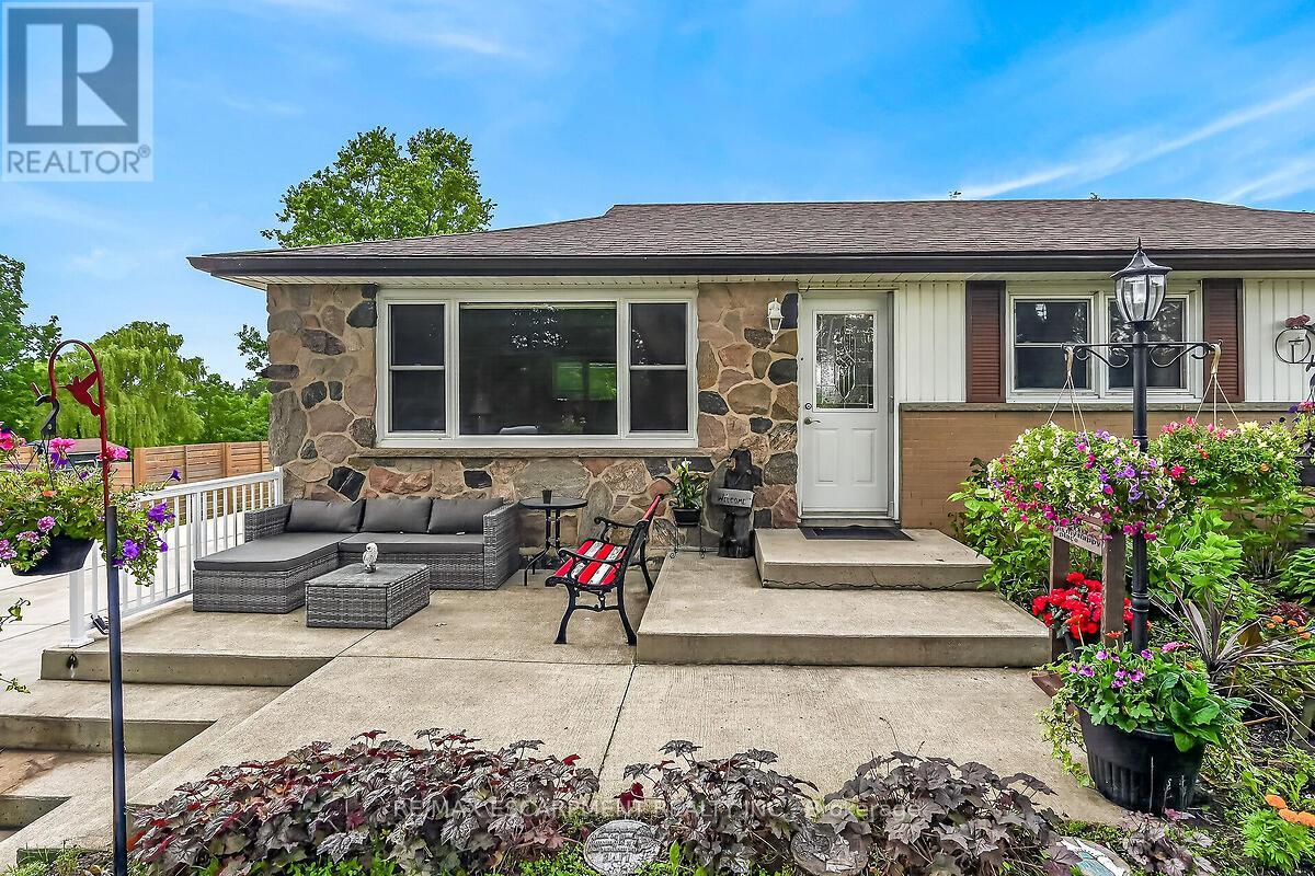 7344 DICKENSON ROAD E - 5
