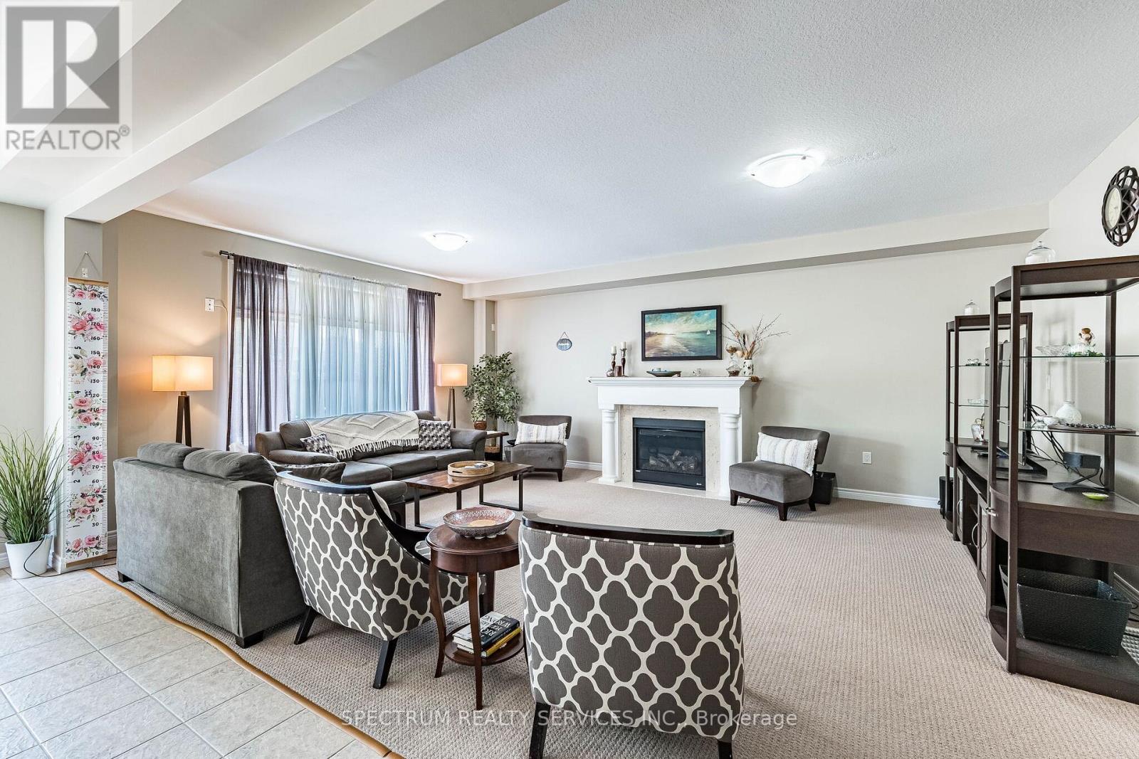 1529 UPPER SHERMAN AVENUE - 20