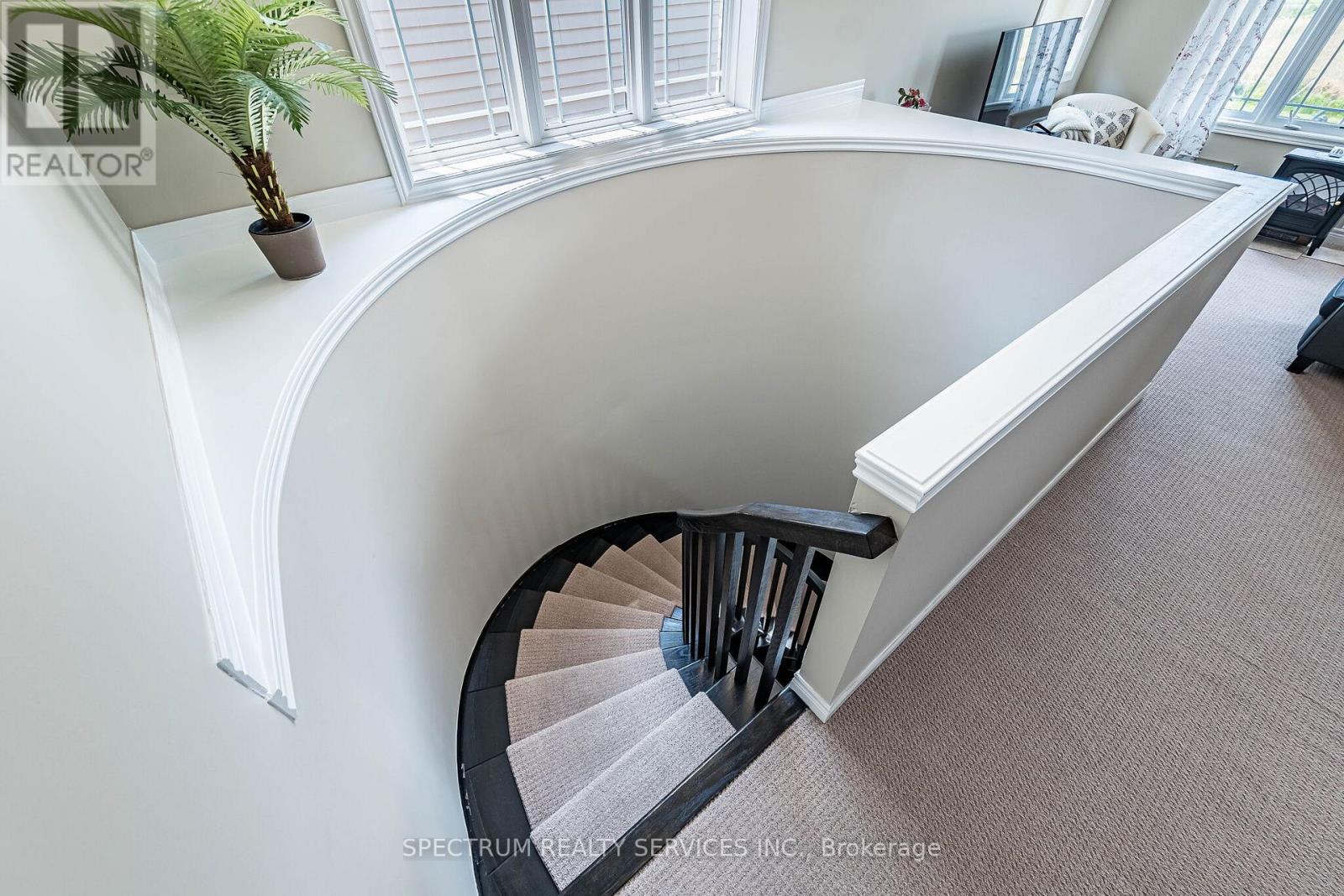 1529 UPPER SHERMAN AVENUE - 21