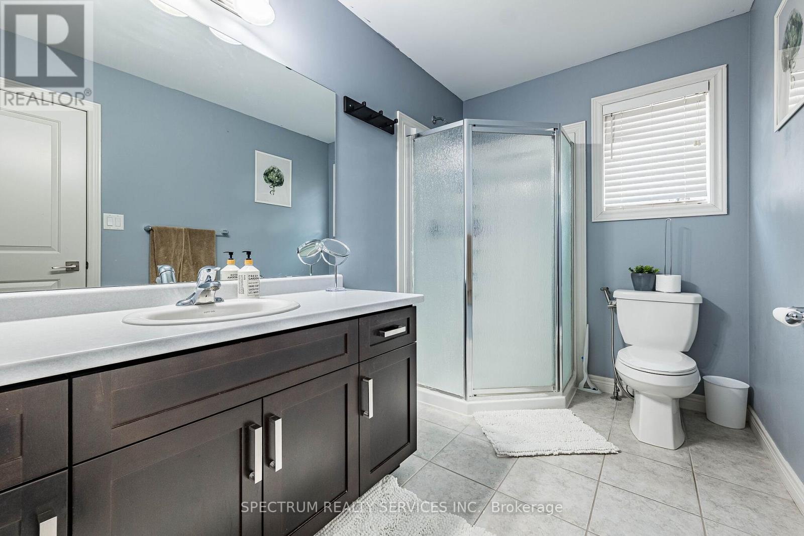 1529 UPPER SHERMAN AVENUE - 26