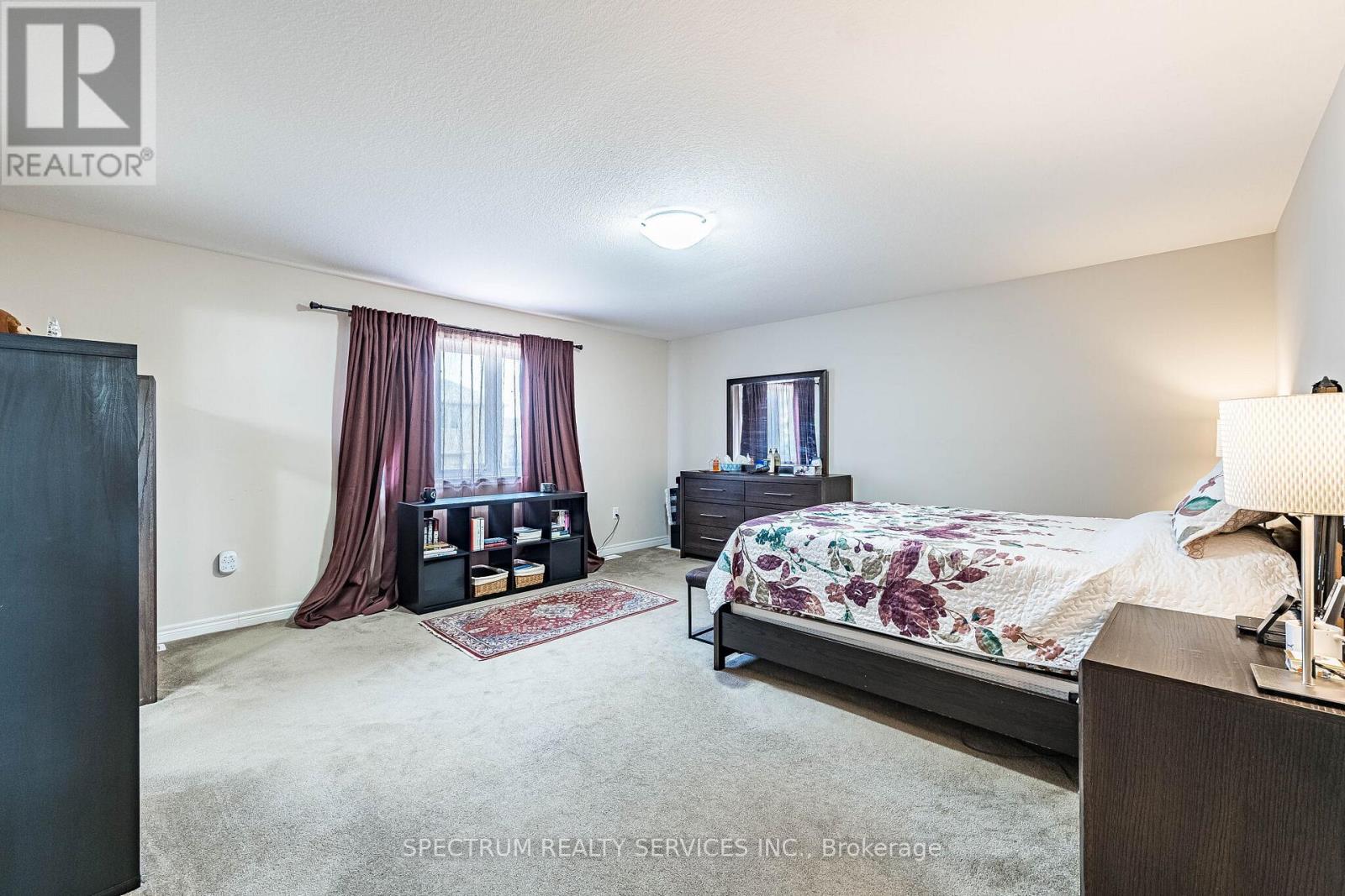 1529 UPPER SHERMAN AVENUE - 28