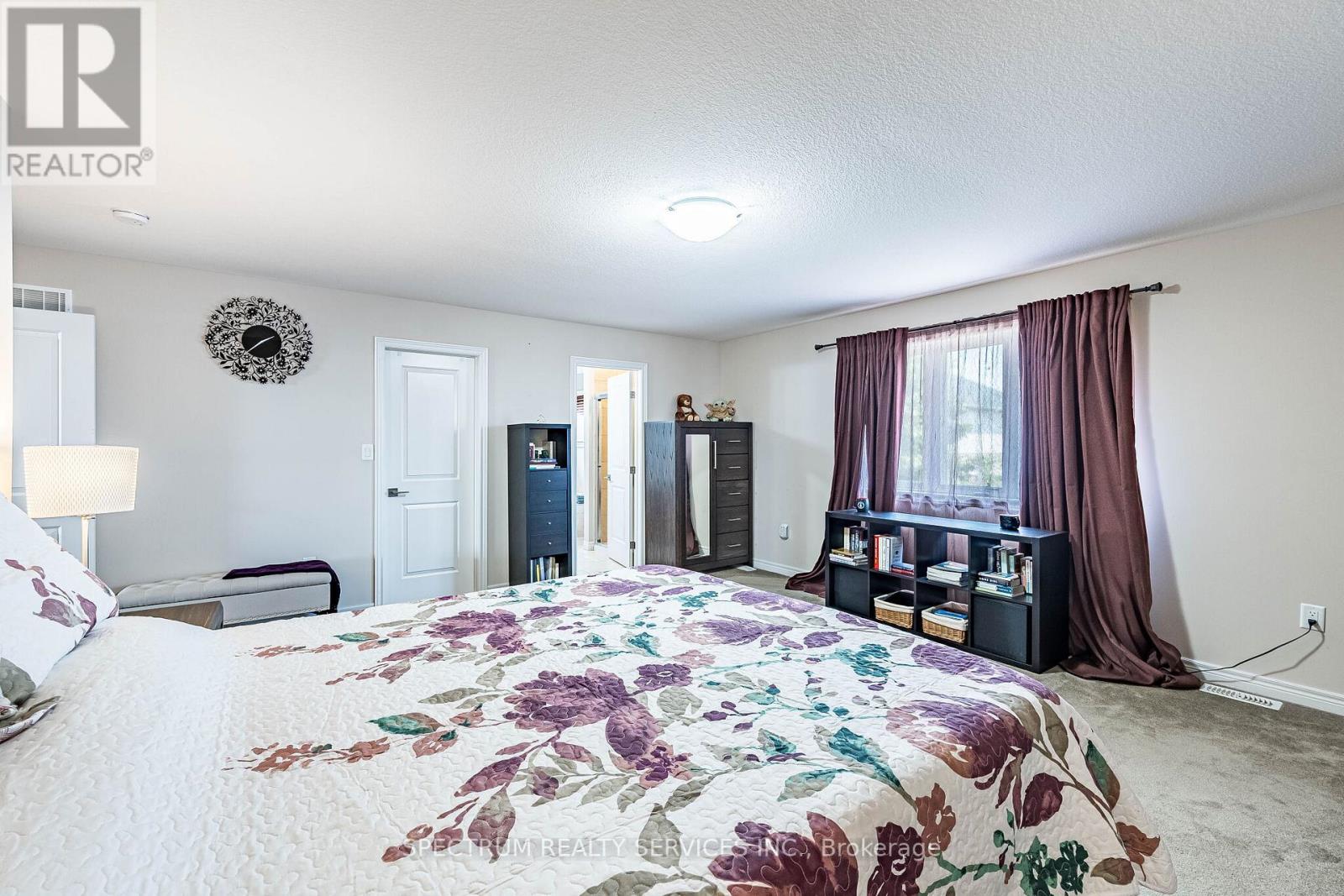 1529 UPPER SHERMAN AVENUE - 30