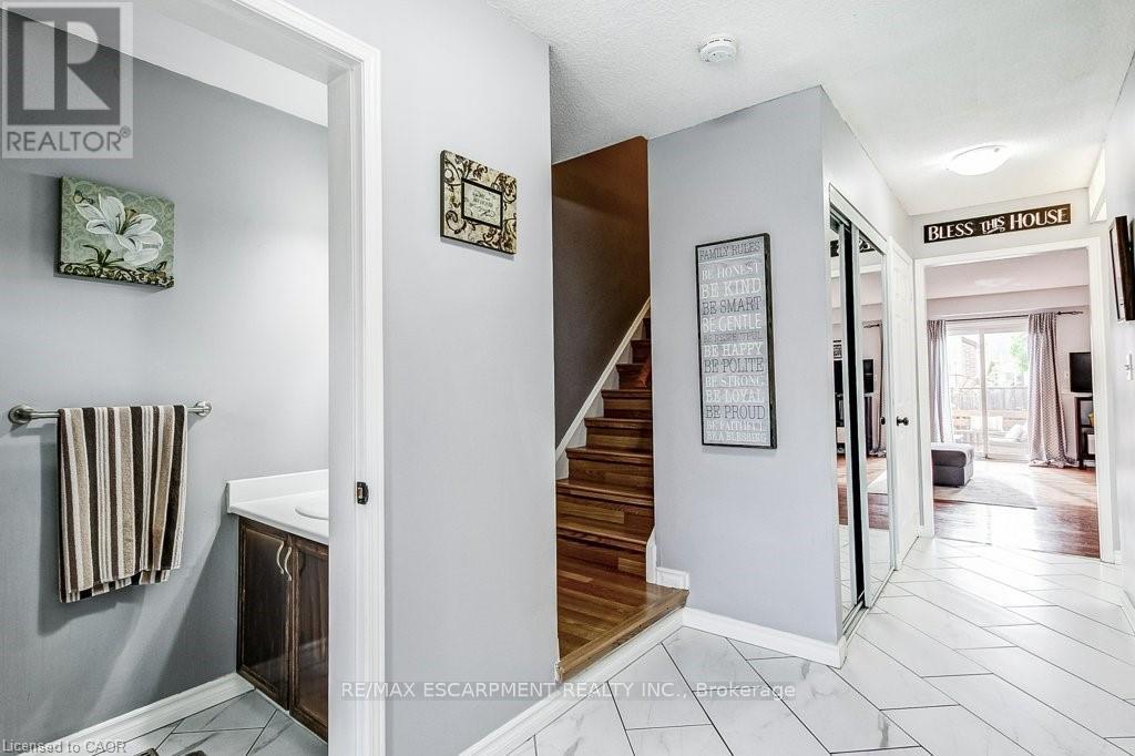 #22 391 STONE CHURCH ROAD - 6