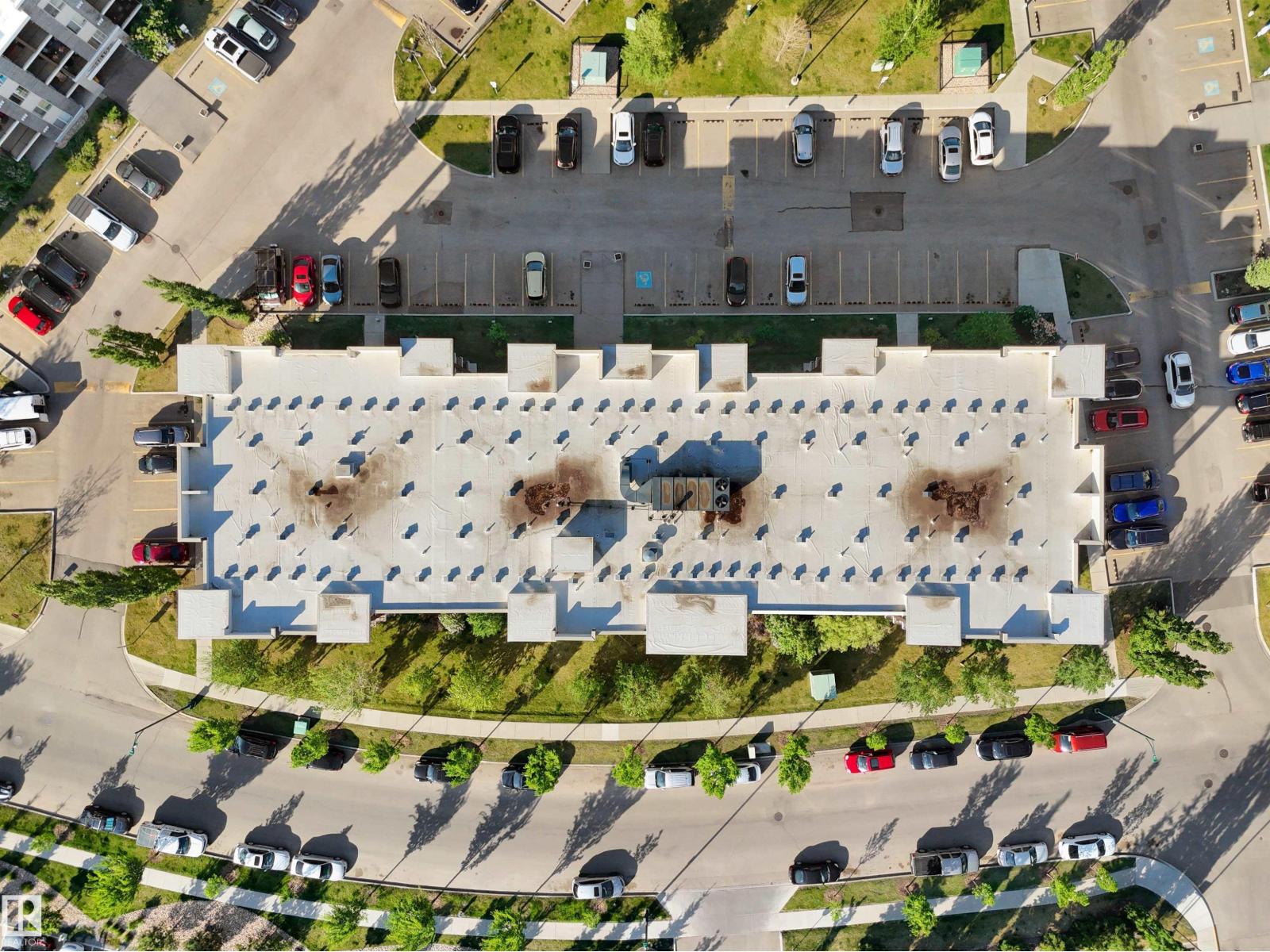 #313 11820 22 AV SW - 9