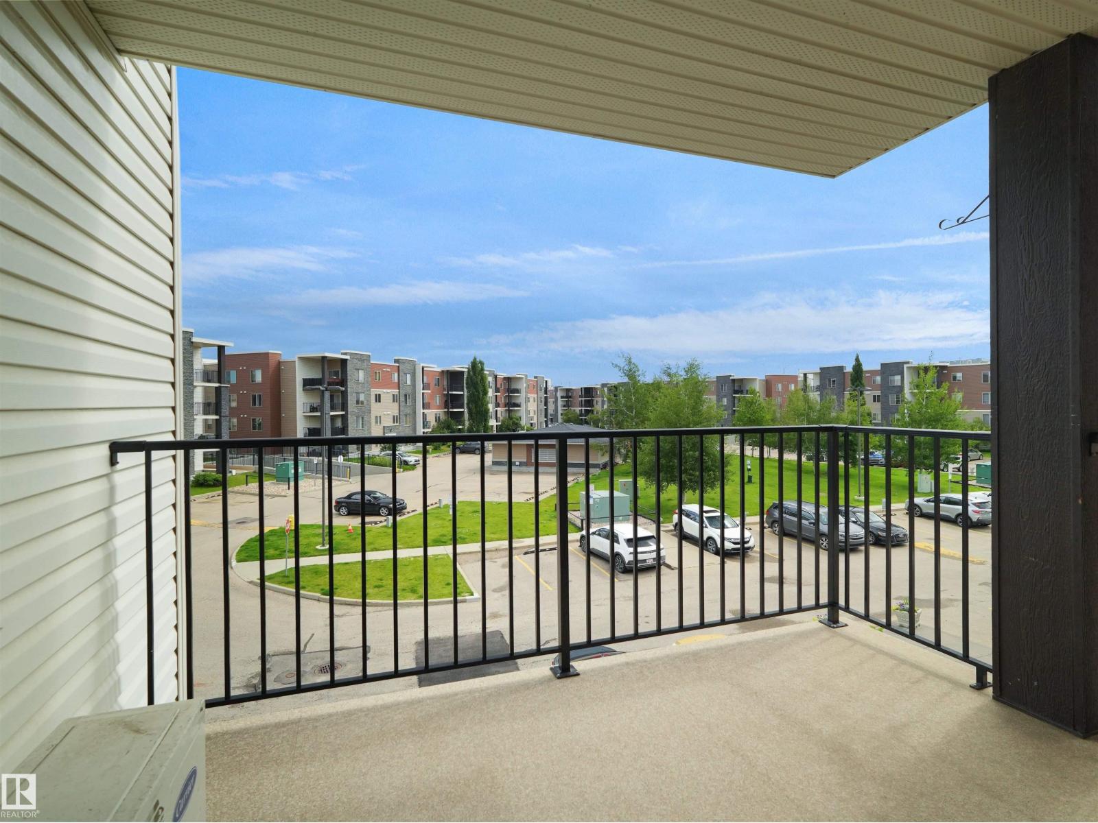 #313 11820 22 AV SW - 17
