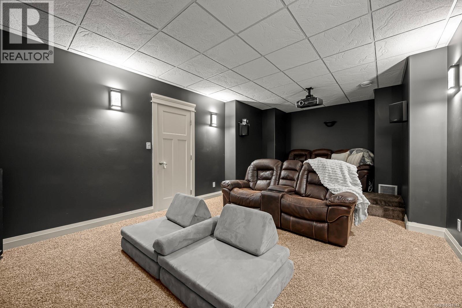 648 Mariner Dr, Campbell River