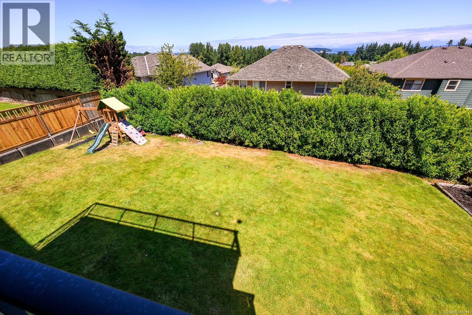 648 Mariner Dr, Campbell River