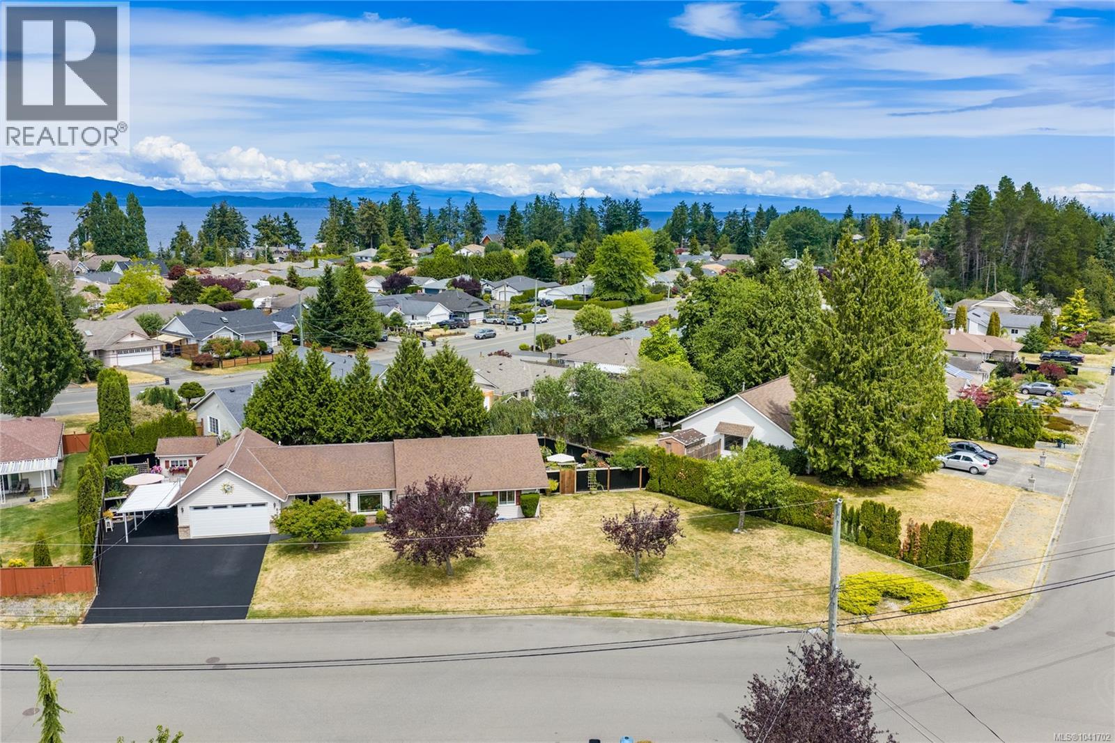 879 Aberdeen Dr, Parksville