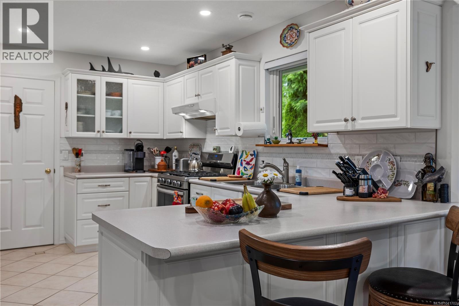 879 Aberdeen Dr - 16