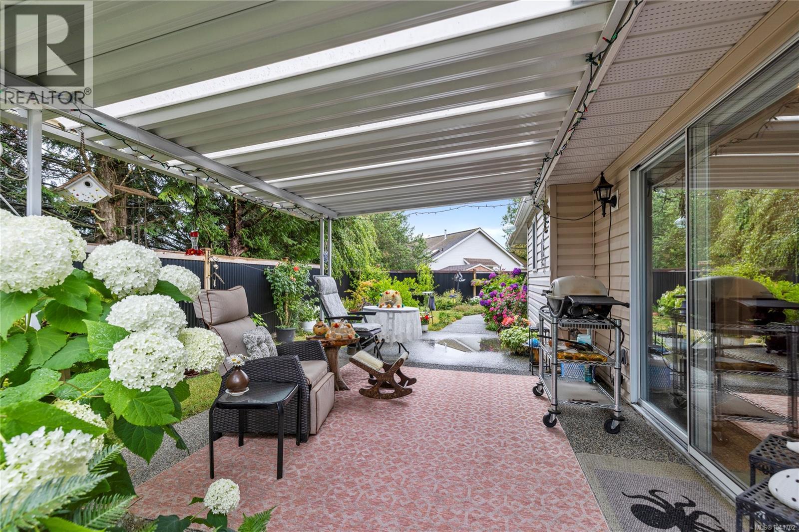 879 Aberdeen Dr - 27