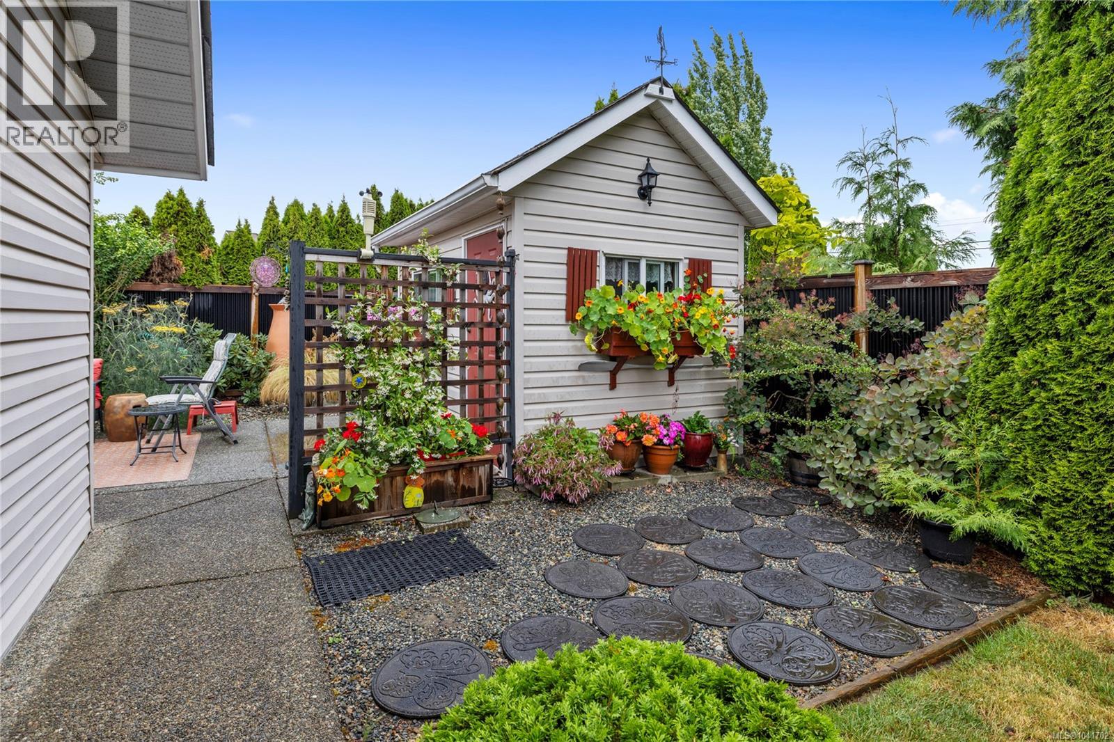879 Aberdeen Dr, Parksville
