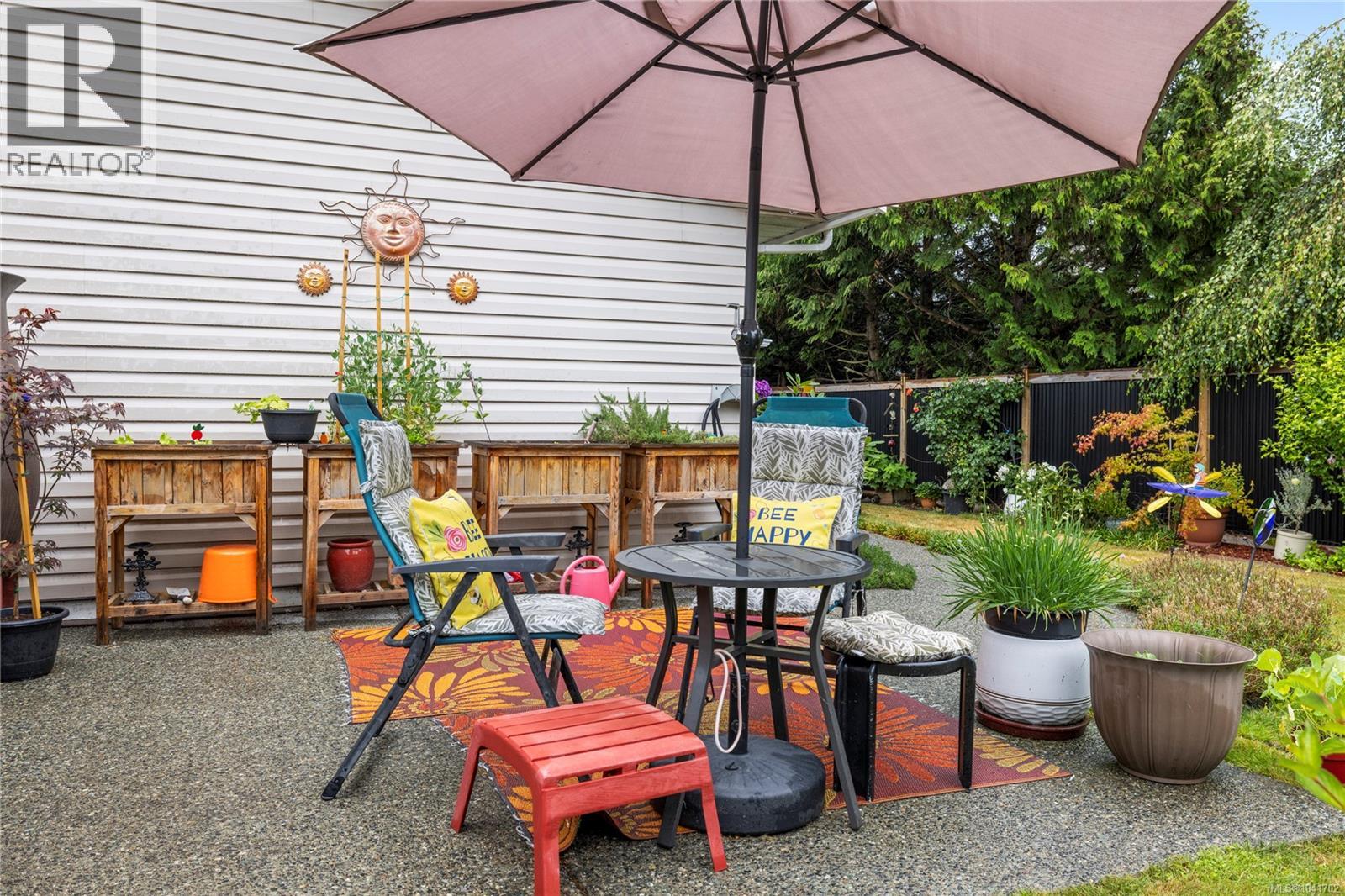 879 Aberdeen Dr - 34