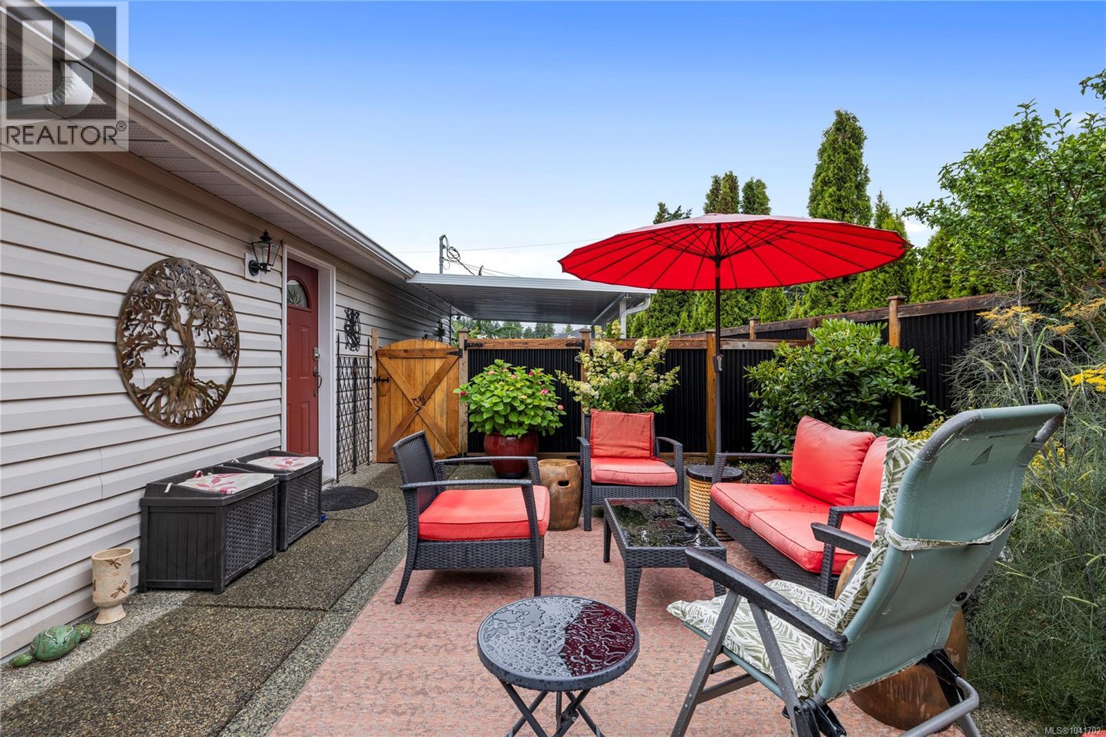 879 Aberdeen Dr - 50