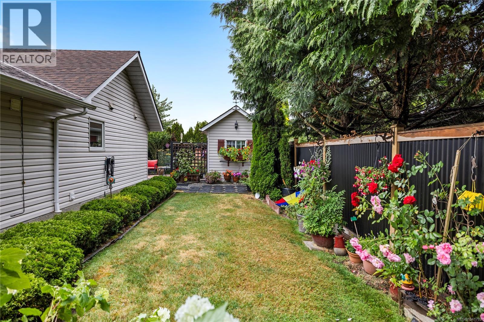 879 Aberdeen Dr - 51