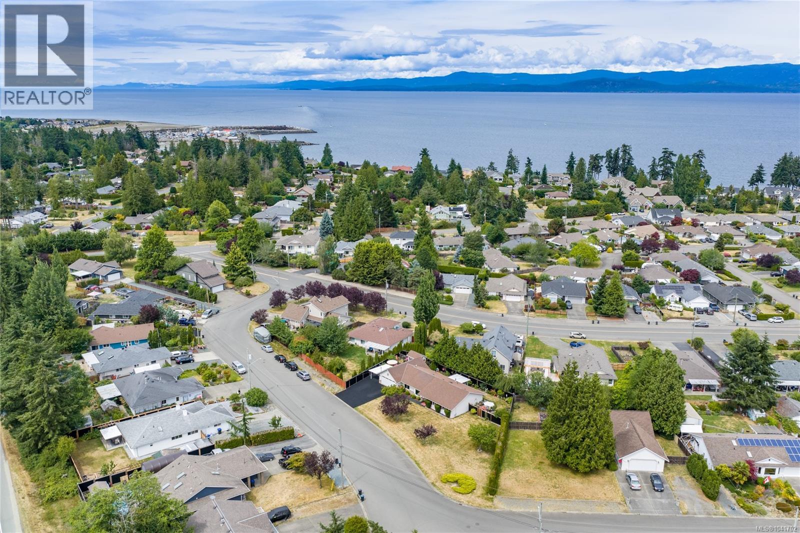 879 Aberdeen Dr - 57