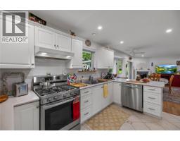 879 Aberdeen Dr, Parksville, BC V9P2L9 Photo 15