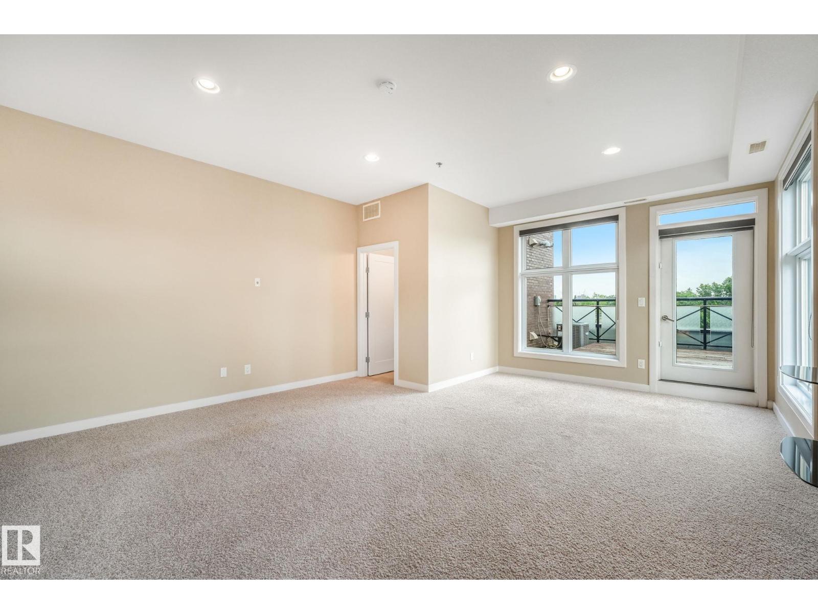 #308 10808 71 AV NW - 26