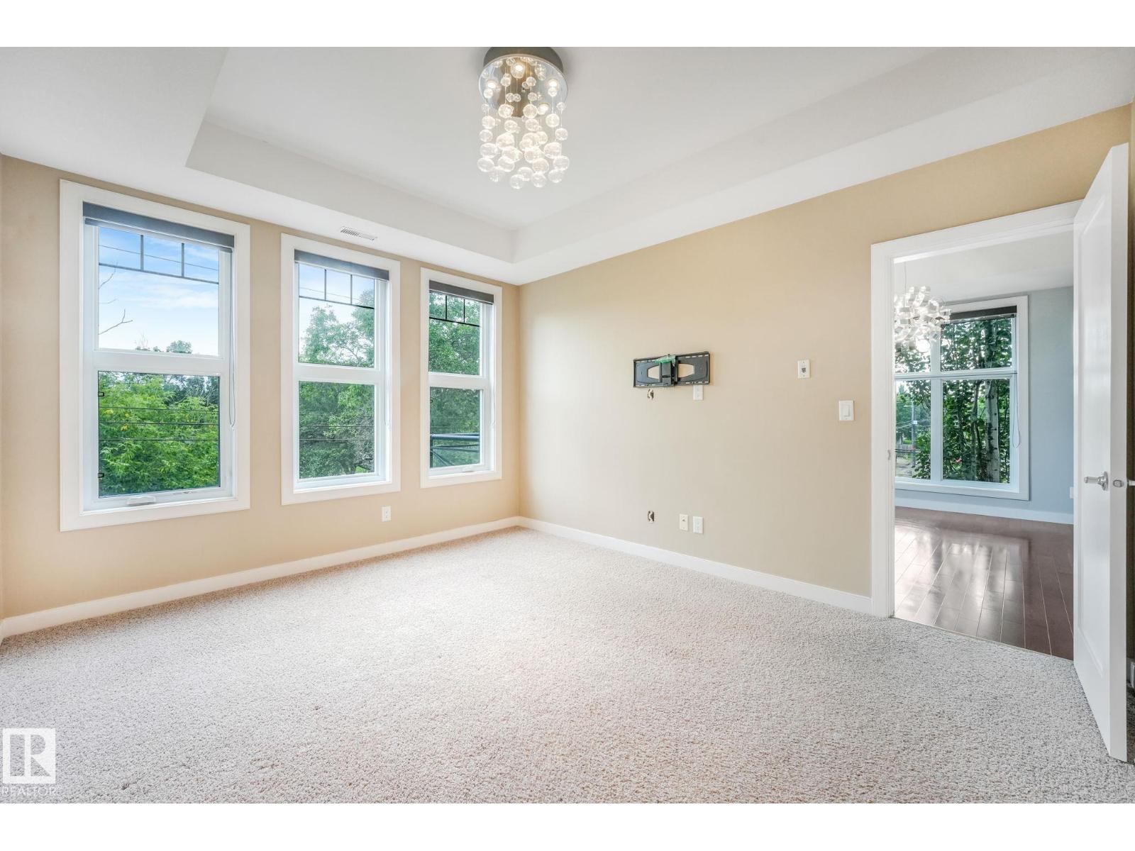 #308 10808 71 AV NW - 16
