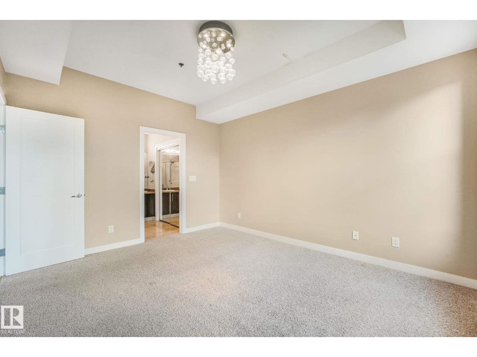 #308 10808 71 AV NW - 18