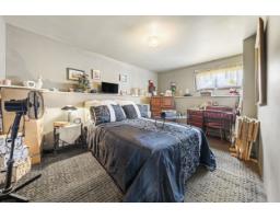 7876 139a Street, Surrey, BC V3W5H5 Photo 9