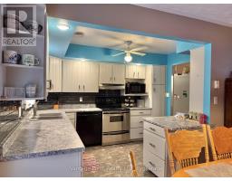 154 15th Ave Close, Hanover, ON N4N3P8 Photo 6